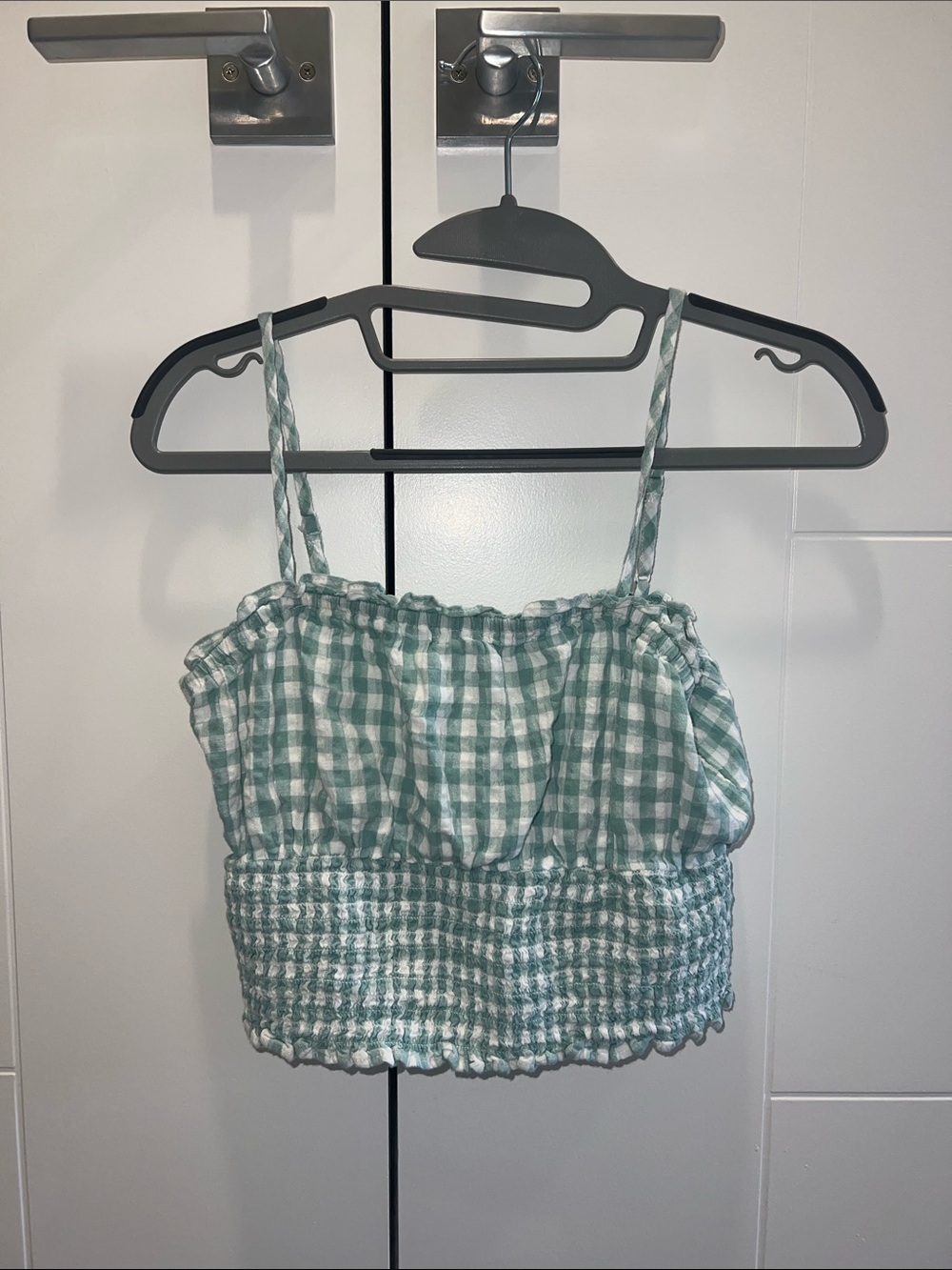 American Eagle green gingham cropped top